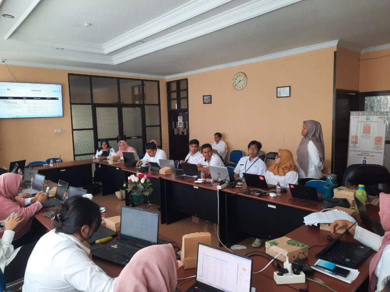 DPMPTSP Kaltara Lakukan Pendampingan dan Evaluasi Internal Zona Integritas