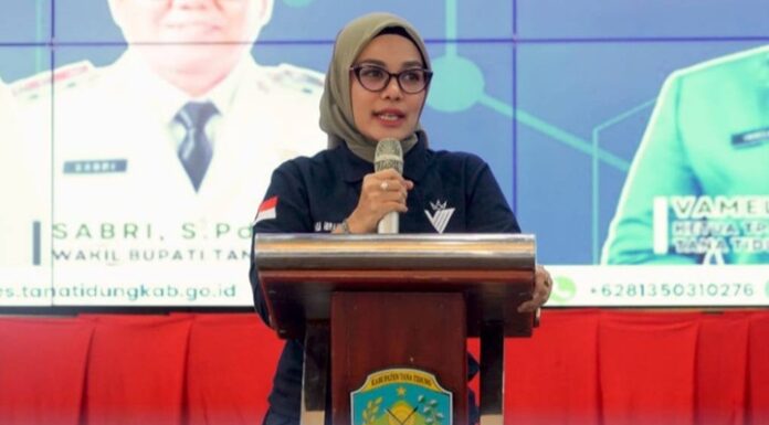 Vamelia Ibrahim Dorong Penguatan Kader Posyandu Sebagai Tombak Pelayanan Kesehatan Desa