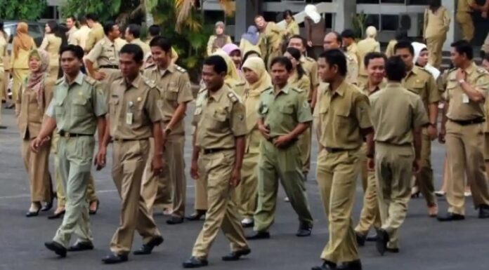 2 SK 1 Jabatan Siapa Yang Bertanggung Jawab?