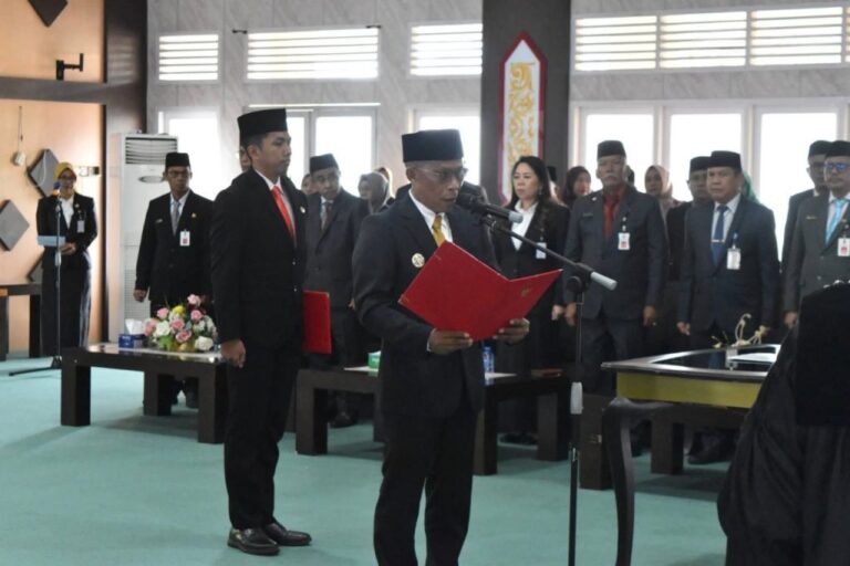 Resmi Dilantik Bupati Syarwani, 5 Pejabat Baru Bulungan Diminta Tancap Gas