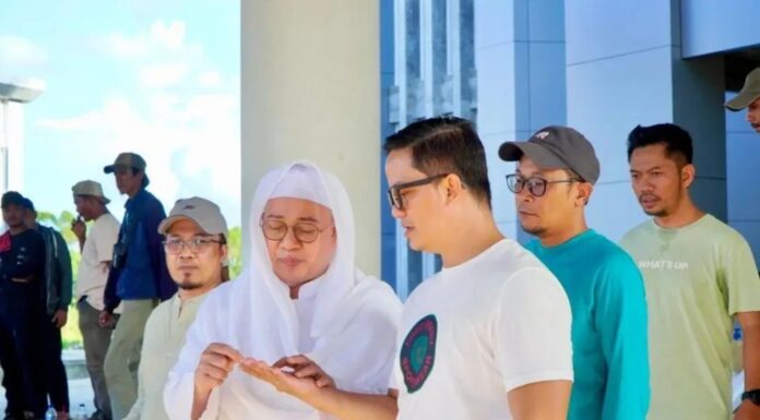 Bupati Tana Tidung Tinjau Progres Pembangunan Pusat Pemerintahan Bersama KH. Muhammad Syafi’i Aslam