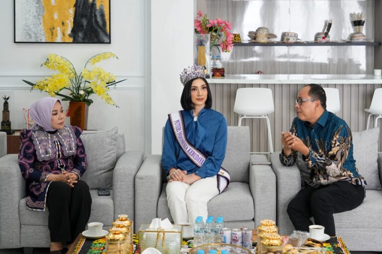 Masuk Top 5 Nasional, Putri Indonesia Kebudayaan Siap Guncang Dunia Lewat Pesona Kaltara!